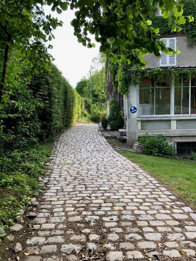 Le Clos Du Tulipier La Chapelle-du-Bard 外观 照片