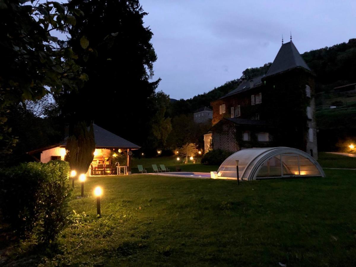 Le Clos Du Tulipier La Chapelle-du-Bard 外观 照片