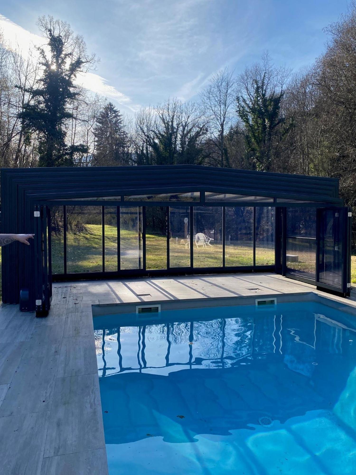 Le Clos Du Tulipier La Chapelle-du-Bard 外观 照片