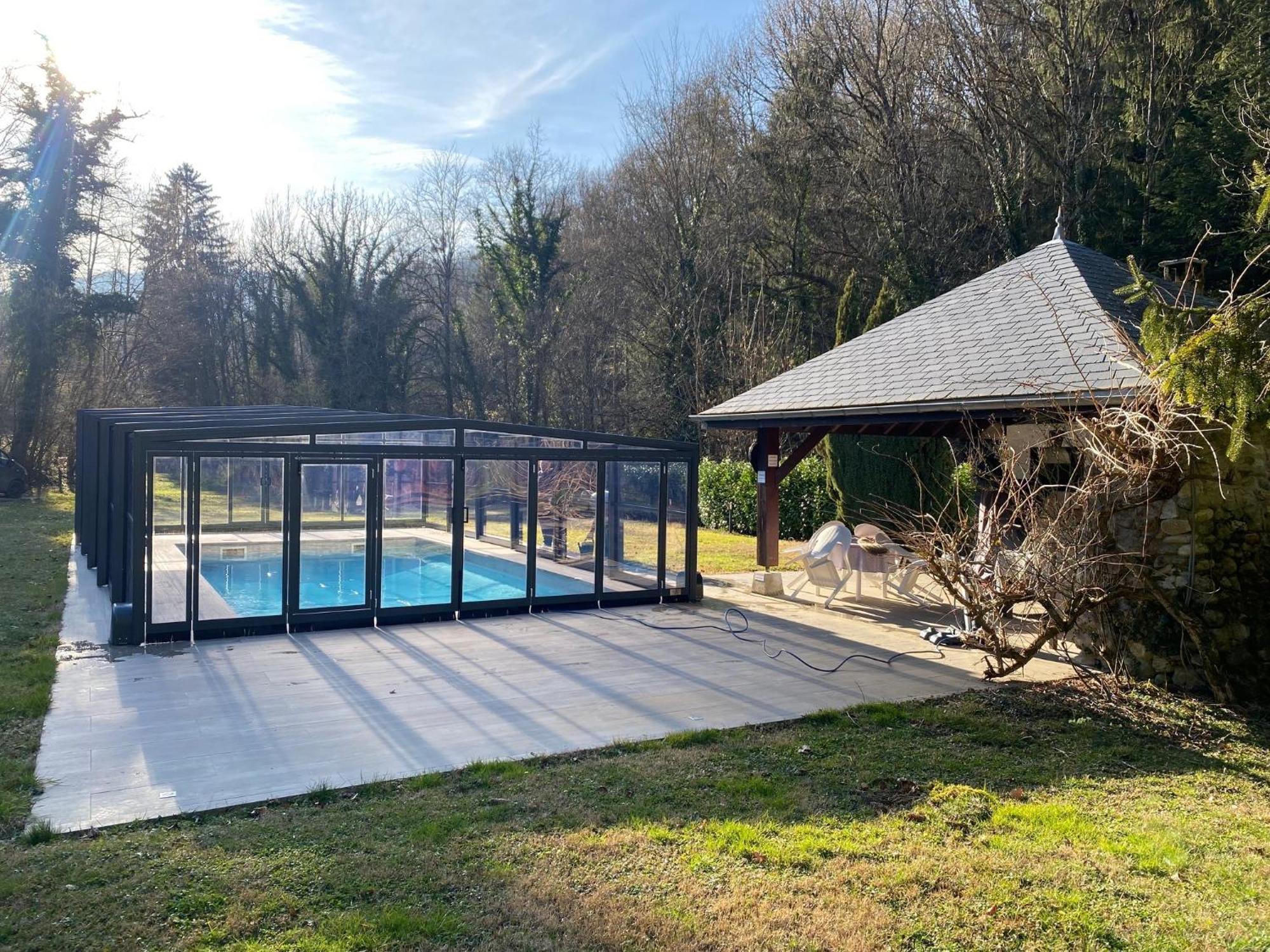 Le Clos Du Tulipier La Chapelle-du-Bard 外观 照片