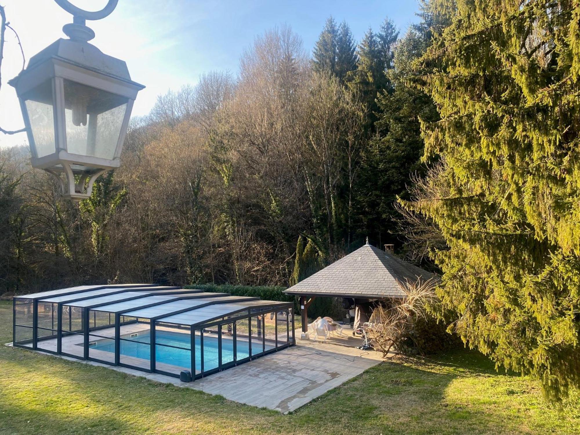 Le Clos Du Tulipier La Chapelle-du-Bard 外观 照片