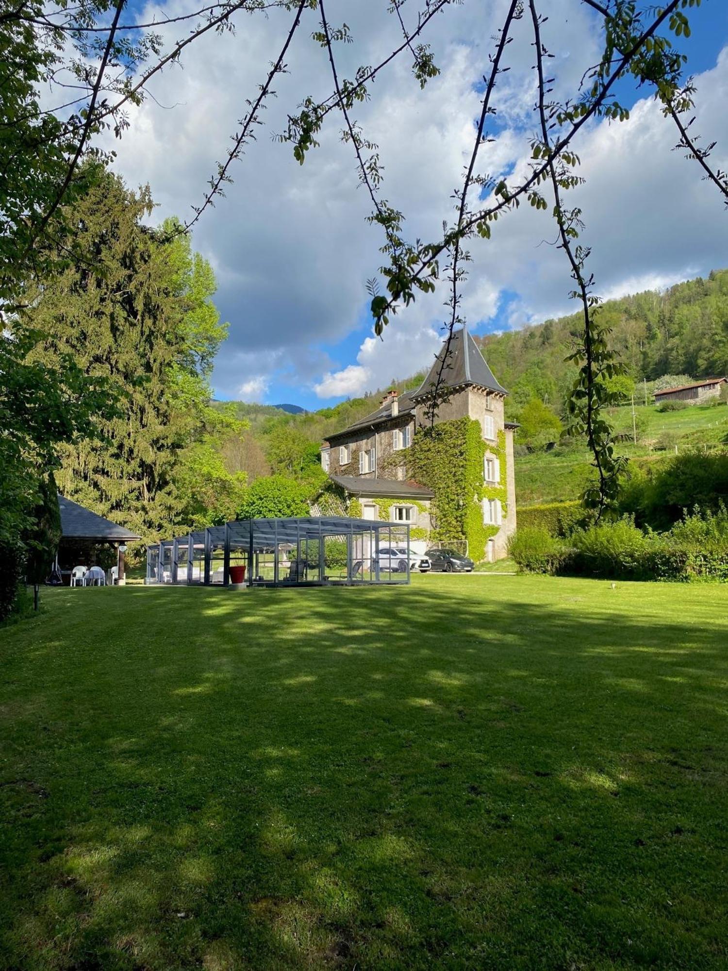 Le Clos Du Tulipier La Chapelle-du-Bard 外观 照片